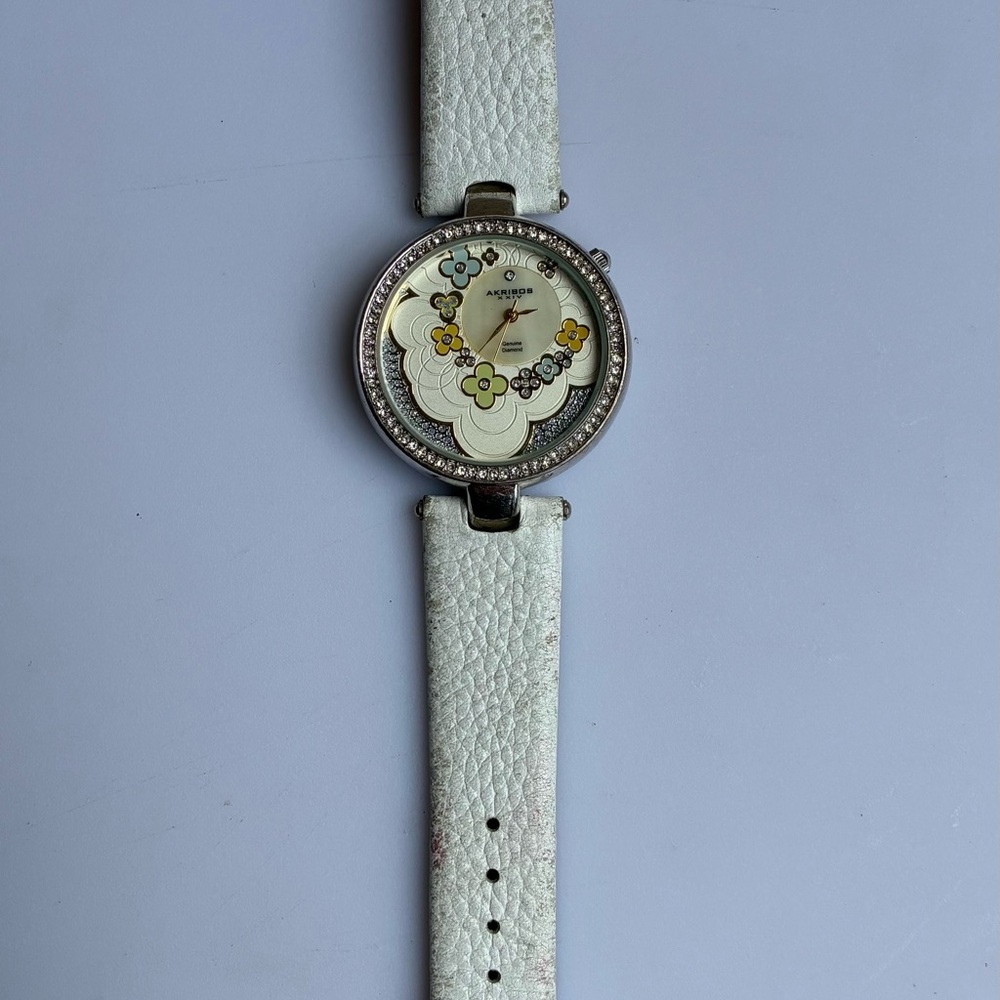 Akribos XXIV Silver Floral Diamond Watch - Picture 3 of 5
